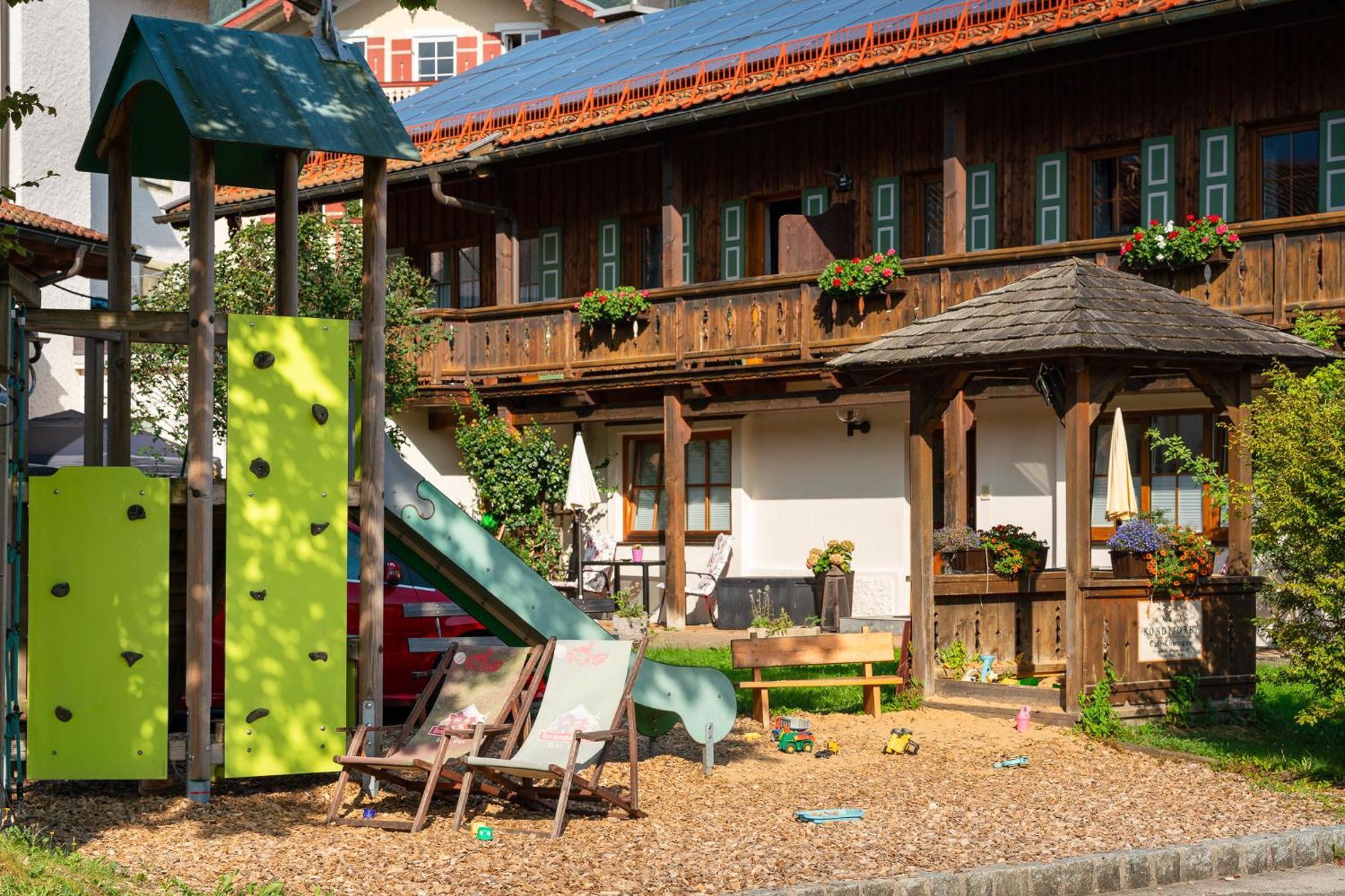 Café Chiemgau und Gästehaus Ruhpolding Exterior foto